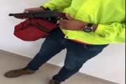 En allanamiento capturadas dos personas por receptación y porte de arma de fuego