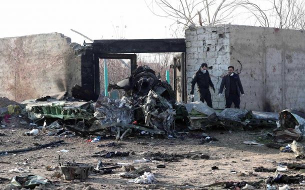 Un avión ucraniano se estrella tras despegar en Irán, matando a 176 personas a bordo
