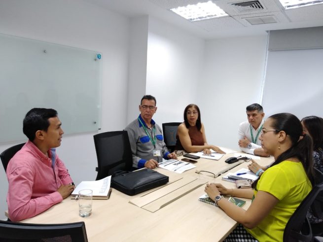 Gerente de Electricaribe se reúne con alcaldes para socializar acciones para la mejora del servicio