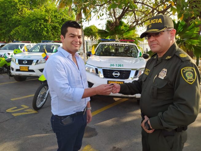 Con ocho modernas camionetas y seis potentes motocicletas refuerzan el servicio de policía en el Cesar