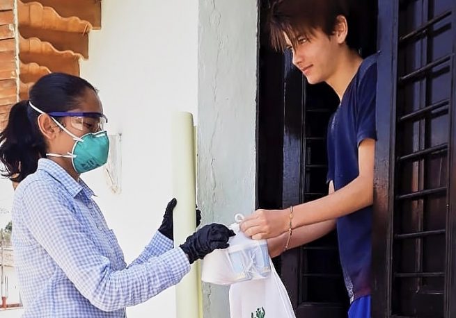 Icbf entrega kits metodológicos a beneficiarios de Generaciones Sacúdete en el Cesar