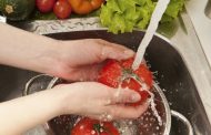 ¿Qué alimentos se deben lavar siempre y cuáles no?