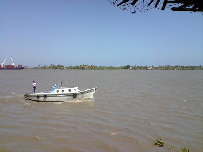 Obras de dragado del río Magdalena continuarán para mantener navegabilidad durante temporada de bajas lluvias