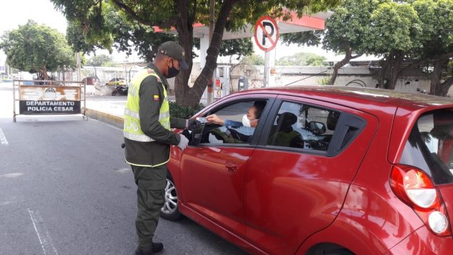 Policía adelanta la campaña “Aislarnos para no separarnos”