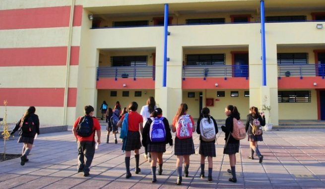 MineEducación abre convocatoria para que familias financien el pago de pensión de jardines y colegios privados