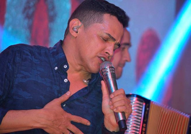 Dos cantantes de música vallenata, dentro del gran concierto nacional virtual 'Colombia Crea Talento'