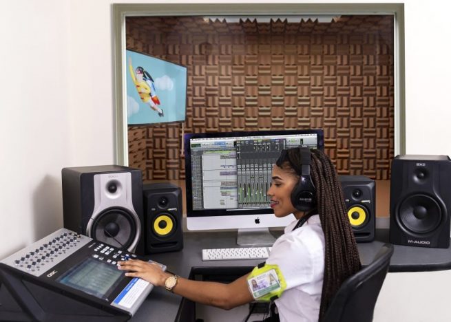 Emprendedores creativos de Colombia contarán con recursos por $ 10 mil millones