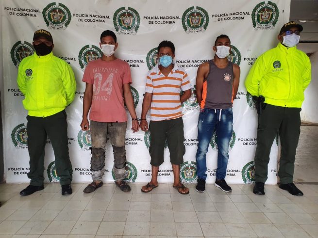 Detenidos tres hombres por los delitos de hurto calificado y agravado