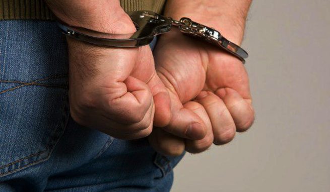 Asegurado por presuntos actos sexuales con menor de 14 años