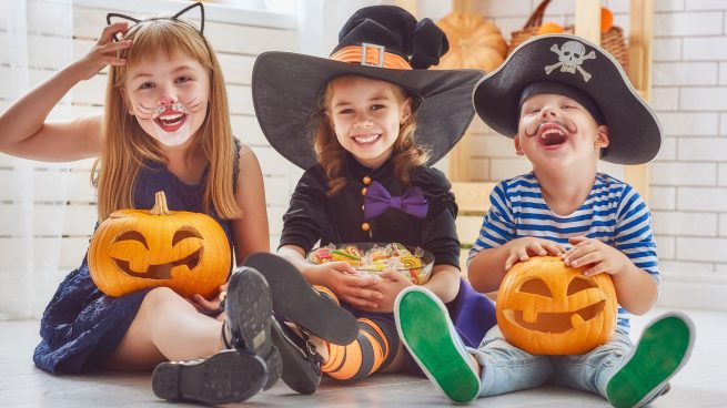 Sociedad de Pediatría recomienda celebrar el Halloween en casa