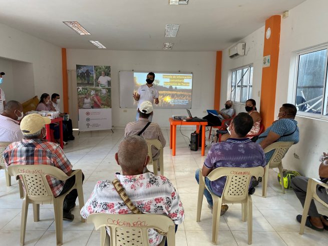 En política de Restitución de Tierras fueron capacitados campesinos de Pelaya, Pailitas y Curumaní