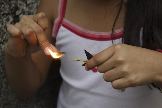Urgen estrategias inmediatas para proteger a los niños y adolescentes frente a uso de pólvora