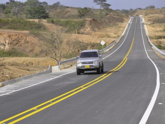 Conpes aprobó financiación de 22 proyectos de Compromiso por Colombia