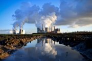 Los líderes de la UE acuerdan endurecer su objetivo climático para 2030