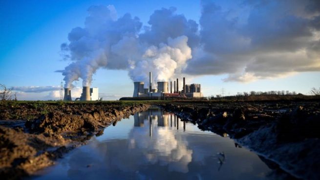 Los líderes de la UE acuerdan endurecer su objetivo climático para 2030
