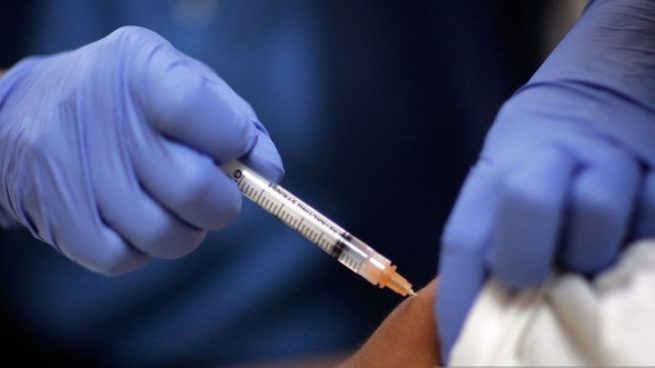 En febrero llegará primer lote de la vacuna