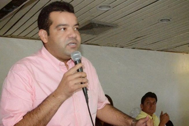 Imputado exgobernador de La Guajira, por presuntas irregularidades en el PAE y transporte escolar
