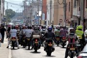 Así es la nueva resolución de uso de cascos para motos que entrará a regir el 23 de enero