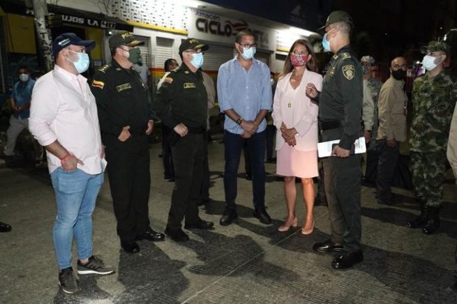 Recompensa de $ 50 millones por responsables de atentado en el centro de Barranquilla