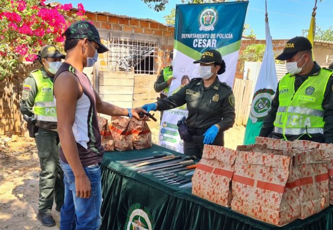 En Valledupar, Policía lidera la campaña “Es mejor amarse que armarse”