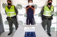 Un hombre una mujer, capturados con estupefacientes