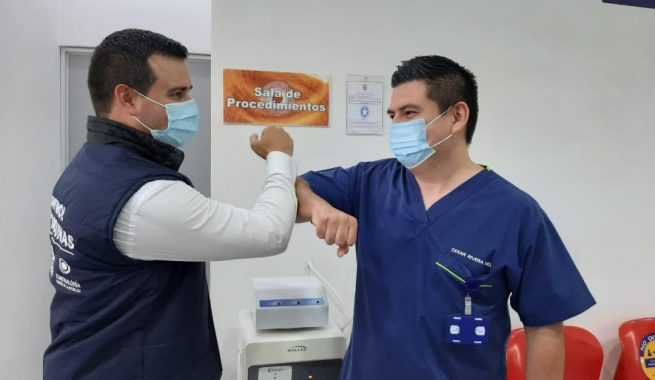 Contraloría reporta vacunas perdidas en Armenia, Pereira, Medellín, Neiva y Sincelejo