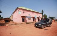 Hombres armados asaltan una escuela nigeriana y secuestran a estudiantes