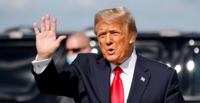 Trump debe presentar respuesta formal el martes a acusaciones juicio político sobre ataque Capitolio