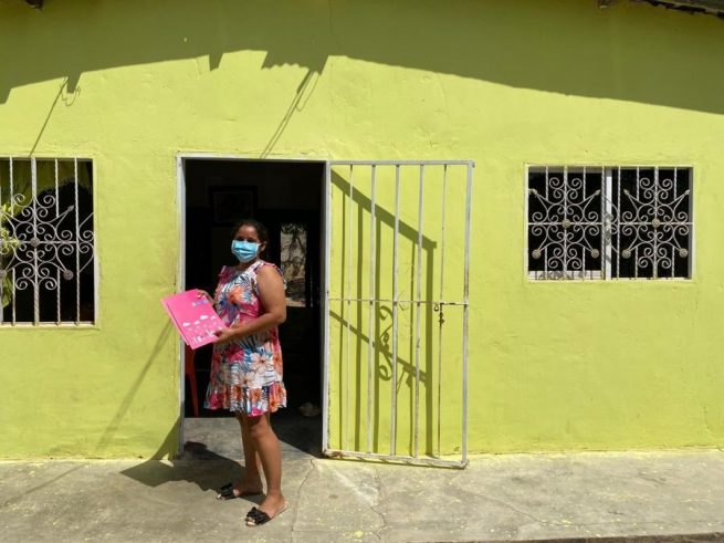 En el Cesar, 100 familias recibieron el título de propiedad de sus viviendas