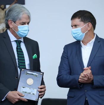Emiratos Árabes Unidos dona elementos de bioseguridad para cárceles colombianas