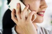 Mujeres y estudiantes de instituciones publica a inscribirse para tener internet y voz gratis en su celular