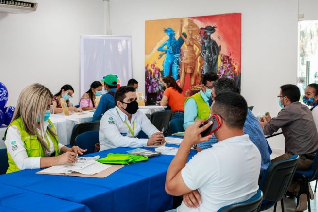 El apoyo de la Cámara de Comercio de Valledupar en rueda financiera para microempresarios de la región