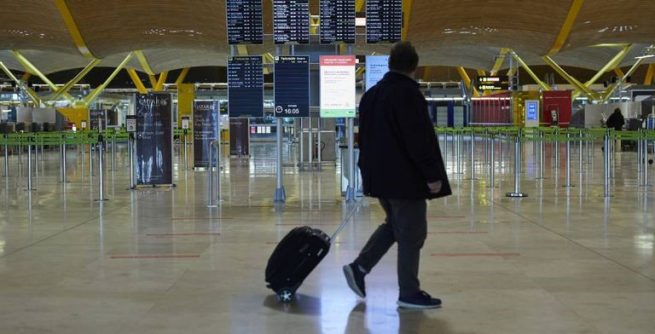 España impondrá cuarentena a viajeros llegados de Colombia