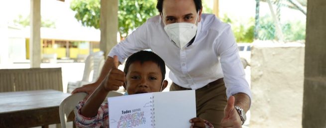 Primera clase de La Nueva Energía en institución wayúu de La Guajira
