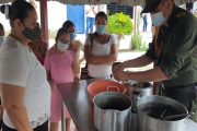 EL Grupo Ubicar Unipep de la Policía Cesar capacitó en culinaria a 20 mujeres
