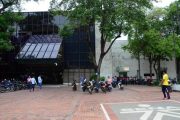 El Sena conmemora el día de la memoria y solidaridad con las víctimas de la violencia