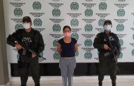 Capturada por exigir dinero para regresar un vehículo hurtado