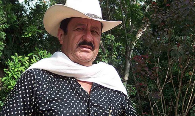 Abren investigación y libran orden de captura contra 'expara' Hernán Giraldo, sindicado de abusos sexuales a menores de edad