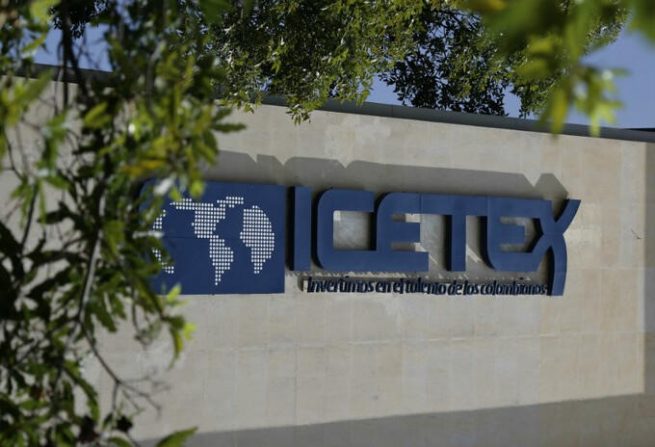 Se amplía plan de auxilios educativos covid-19 a usuarios de Icetex