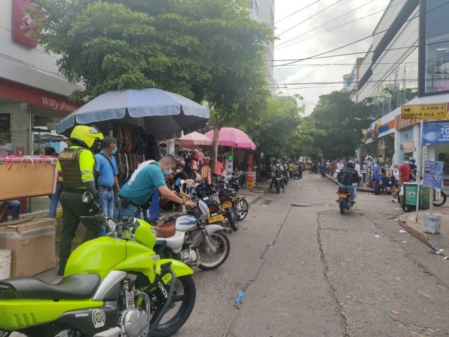 Comienzan a operar los 30 agentes de tránsito y 50 reguladores en Valledupar