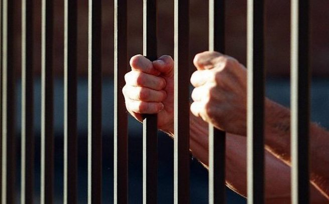 A prisión presunto abusador sexual de su hijastra, una menor de la etnia Arhuaca
