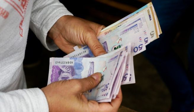 Inicia pago del incremento al subsidio para ex madres comunitarias y sustitutas e inscripción para dos mil nuevos cupos