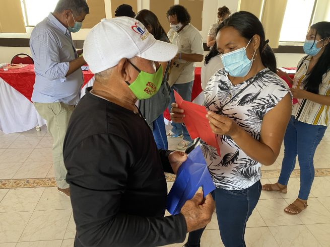 Beneficiarios de restitución compartieron experiencias en el primer encuentro de líderes y lideresas de la región Caribe