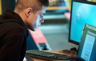 Cómo prevenir que se dañe la vista frente a la computadora