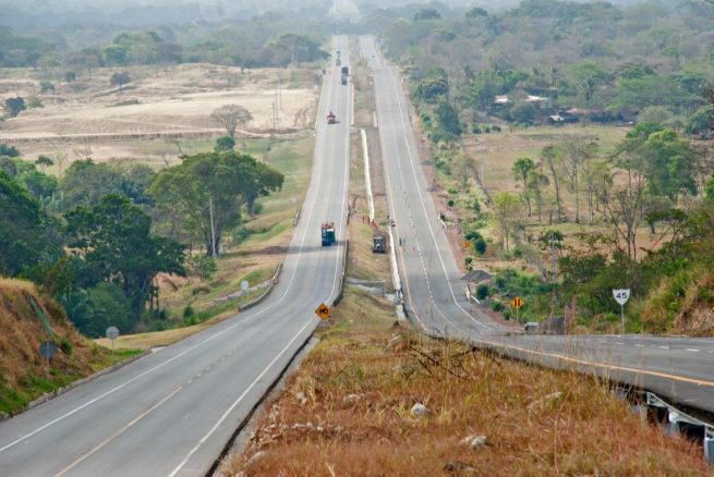 Garantizados recursos por $ 4,9 billones para vías en Colombia