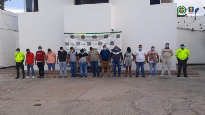 Judicializados 12 policías y 5 particulares por presuntos actos de corrupción en La Guajira