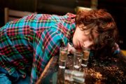 ¿Cuánto tiempo permanece el alcohol en el cuerpo?