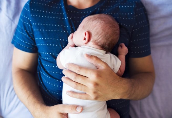 Presidente Duque sancionó la ley que aumenta la licencia de paternidad