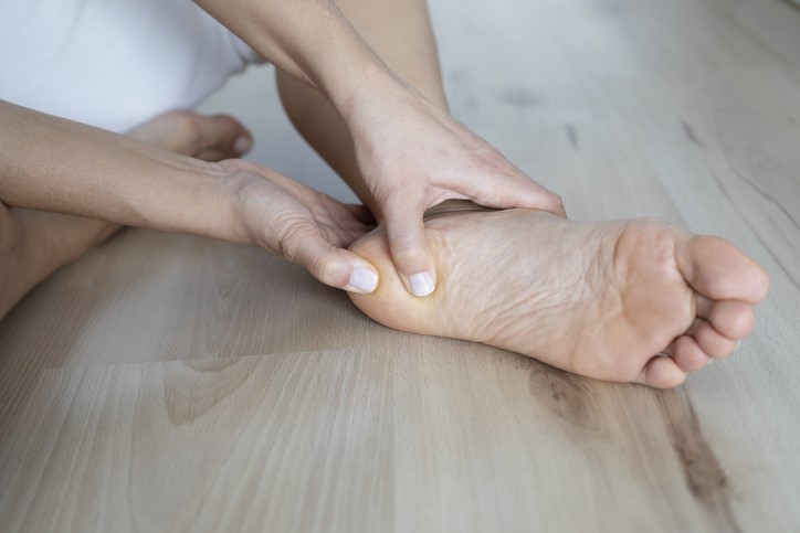 Qué puedes hacer para eliminar los callos de los pies
