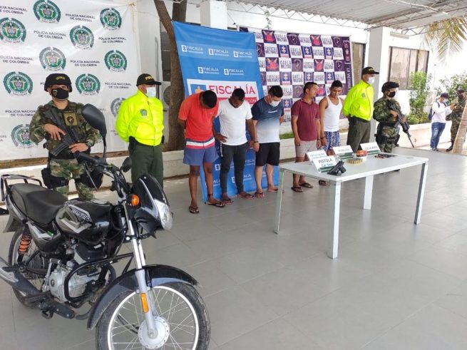 Ejército capturó a cinco integrantes del “Clan del Golfo” en La Guajira